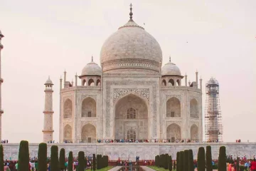 Taj Mahal Tour By Luxury Car